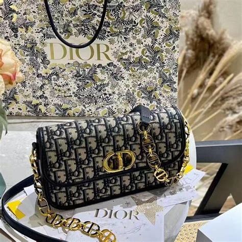 dior sling bag women.